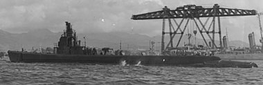 USS Wahoo in Pearl Harbor 1943.